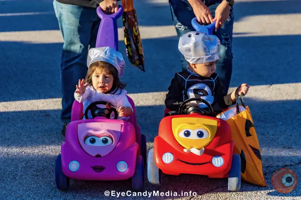 Little Chefs in Mini Toy Cars